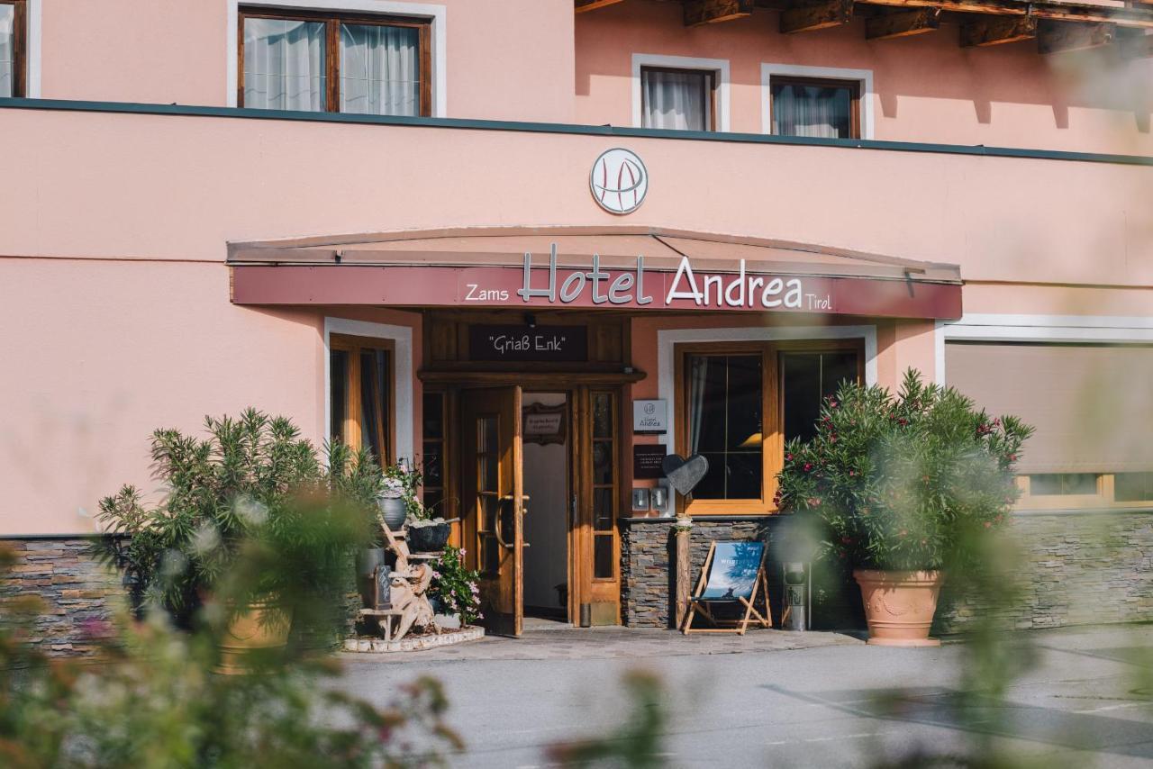 Hotel Andrea Zams Eksteriør billede