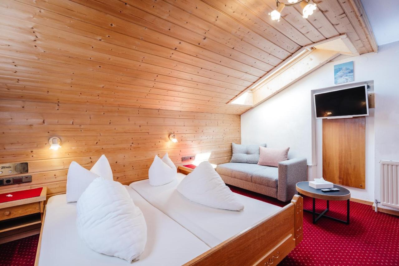 Hotel Andrea Zams Eksteriør billede