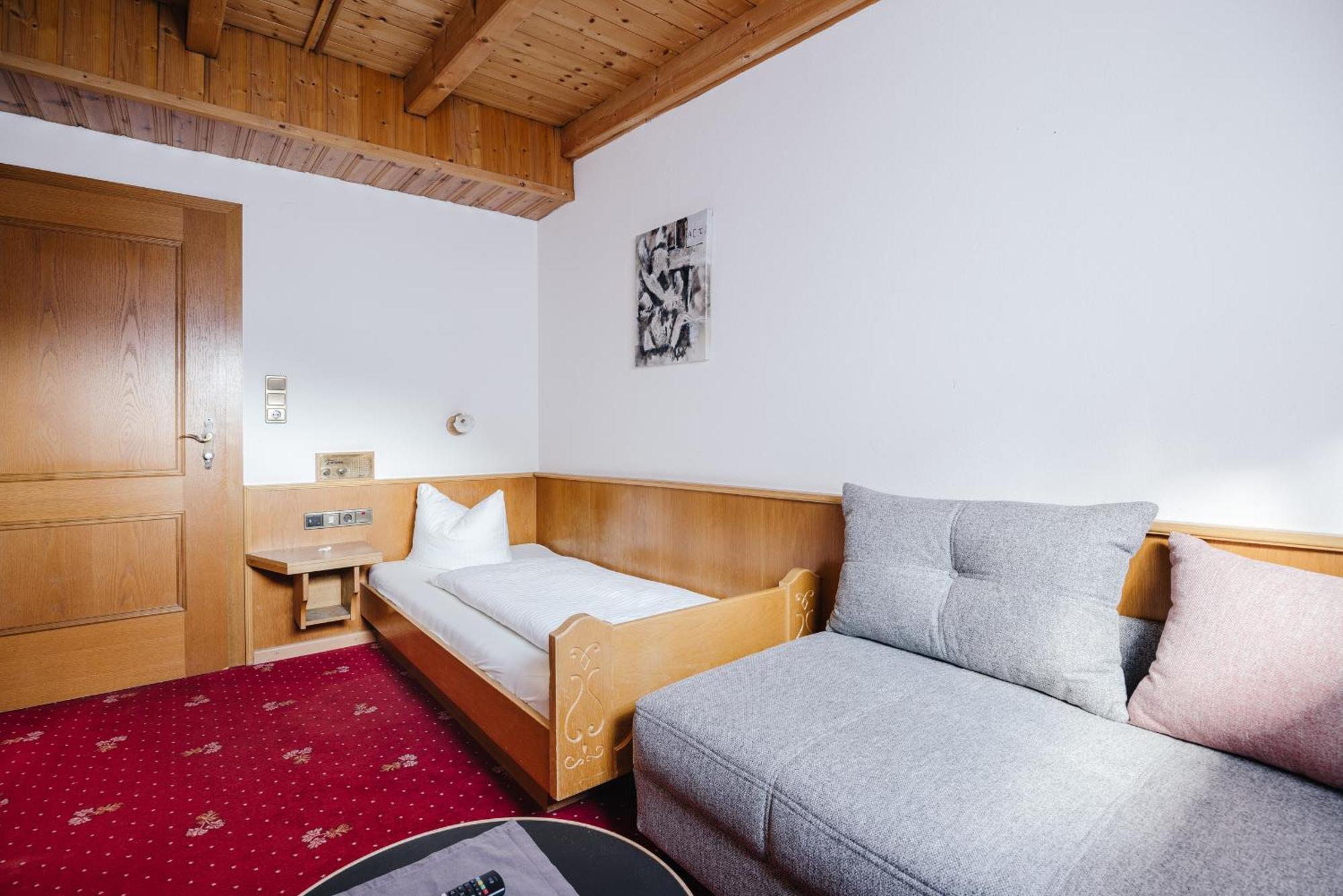 Hotel Andrea Zams Eksteriør billede